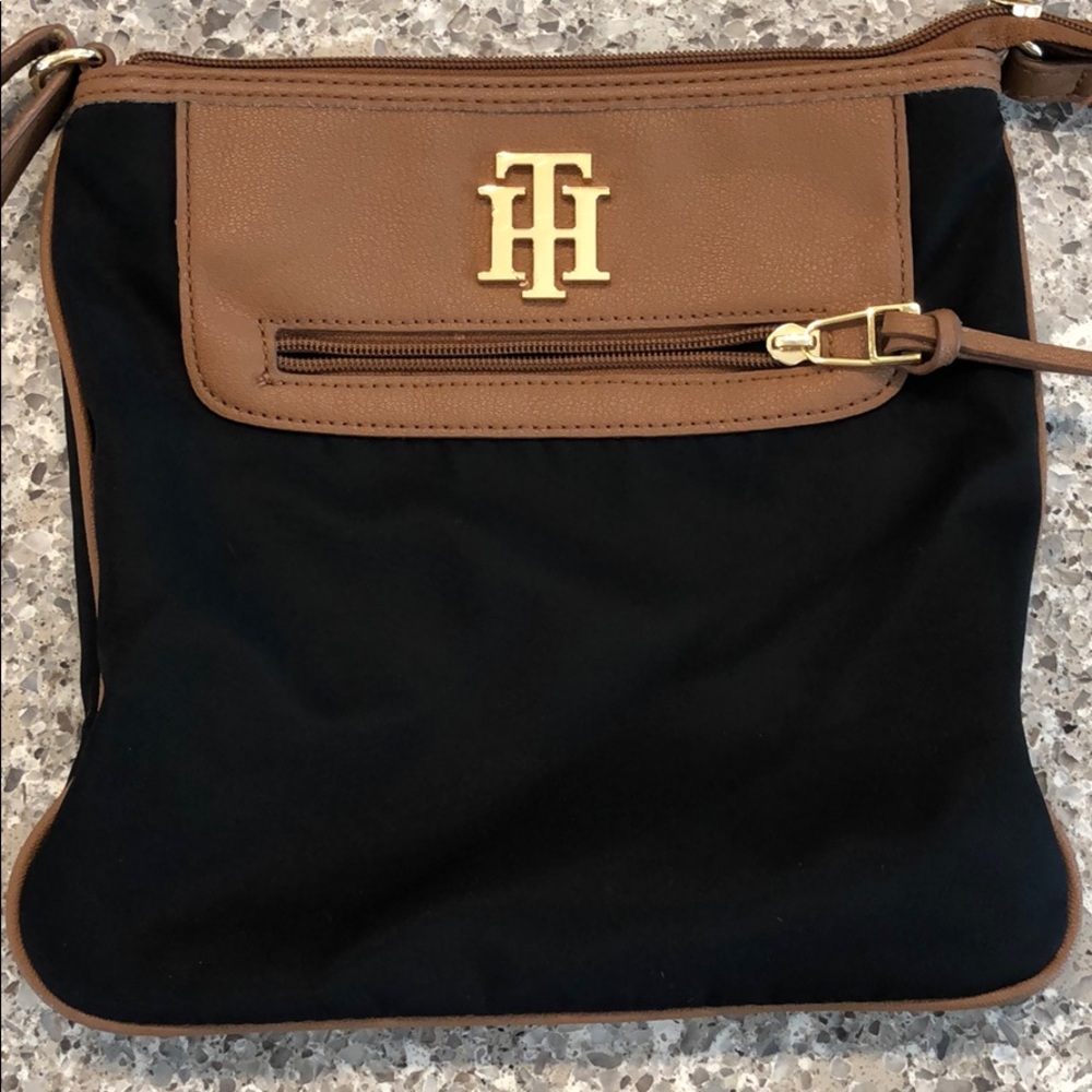 Tommy Hilfiger purse